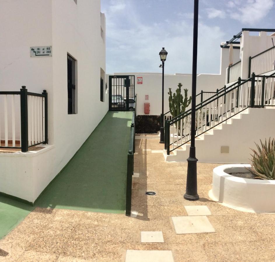 Apartamento Lanzarote Volcano Пуэрто дель Кармен Экстерьер фото